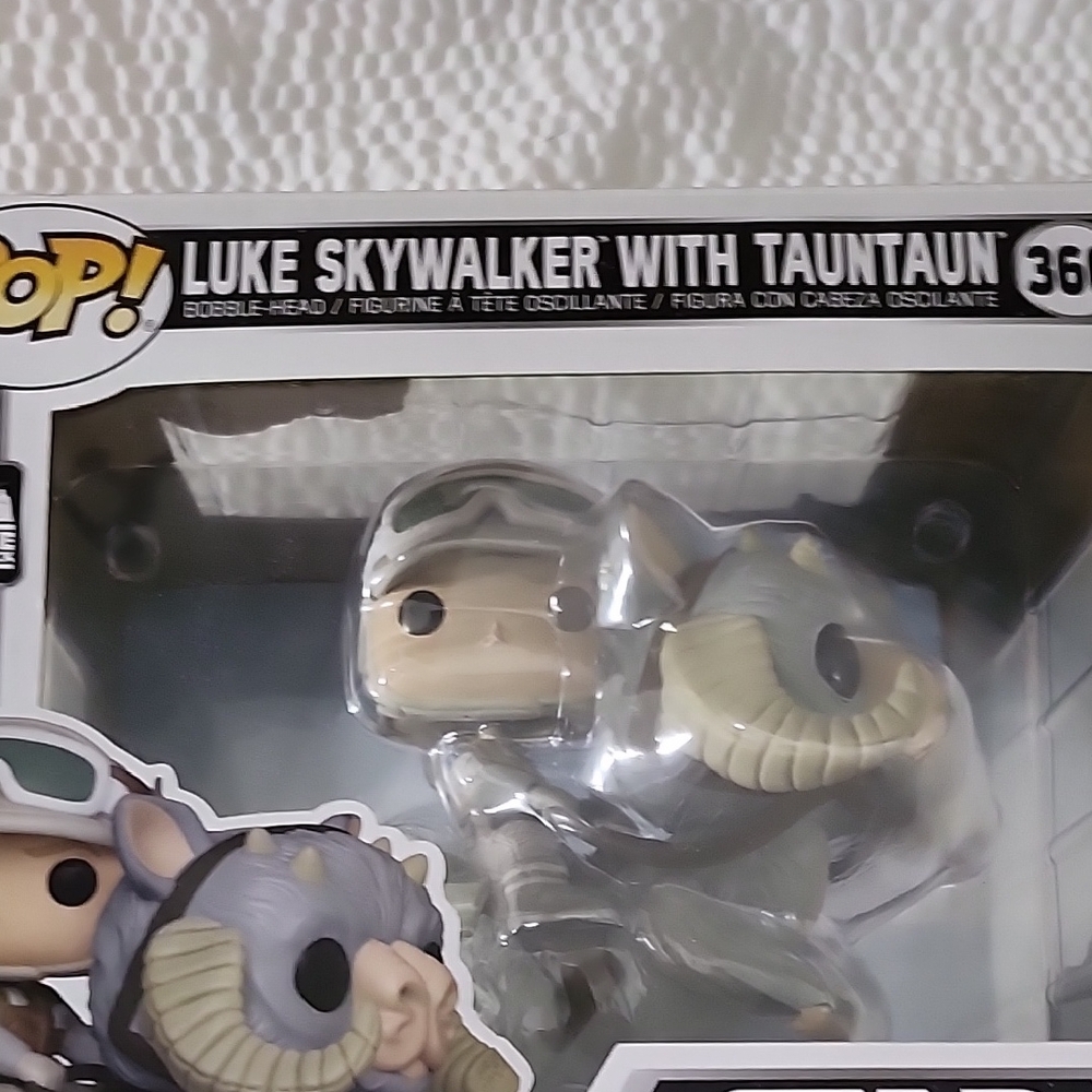 Funko Luke Skywalker with Tauntaun Figure - Gray and White
